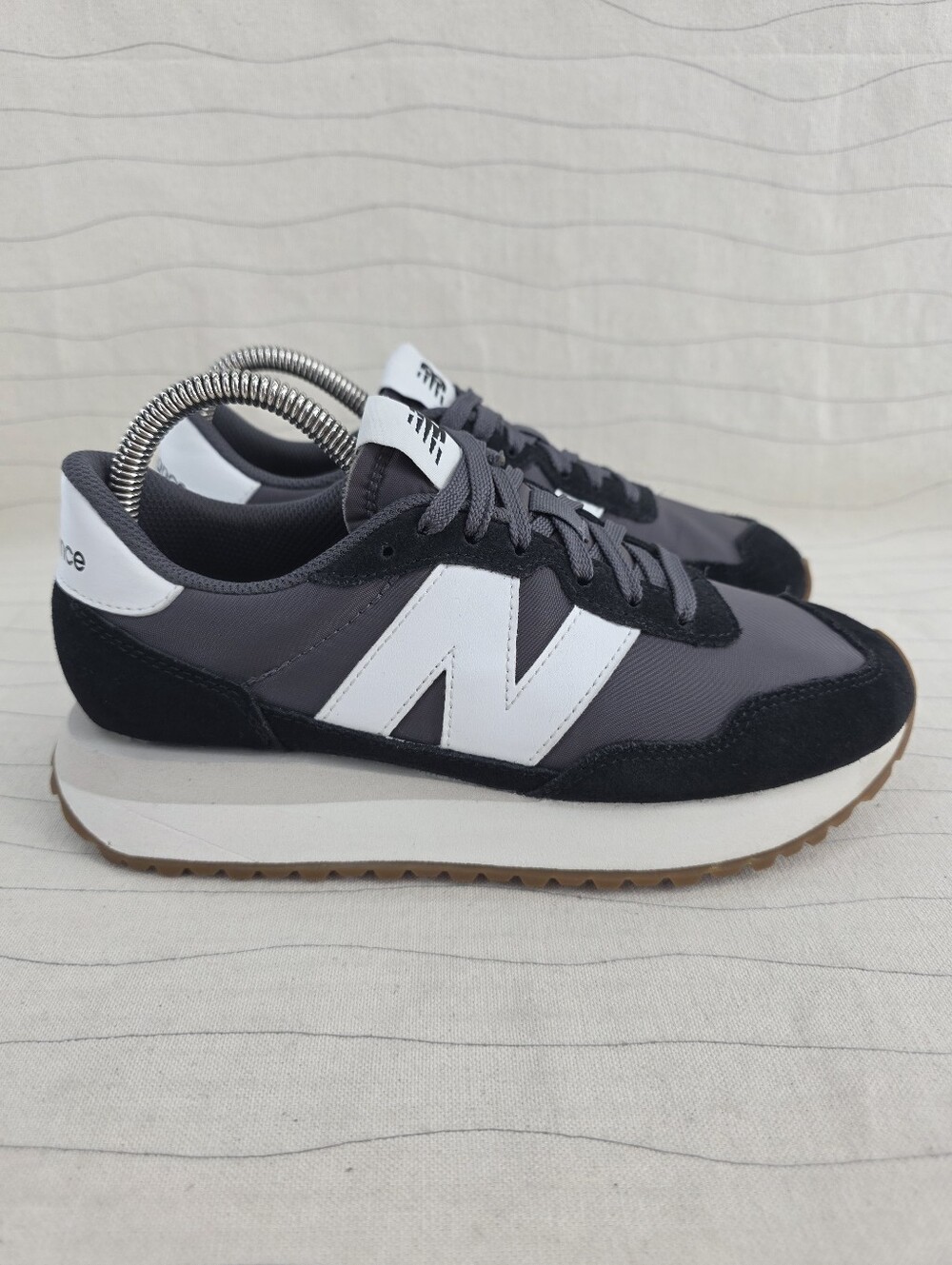 New Balance Womens 237 The Intelligent Choice Gray Black Shoes WS237NB Size 7B
